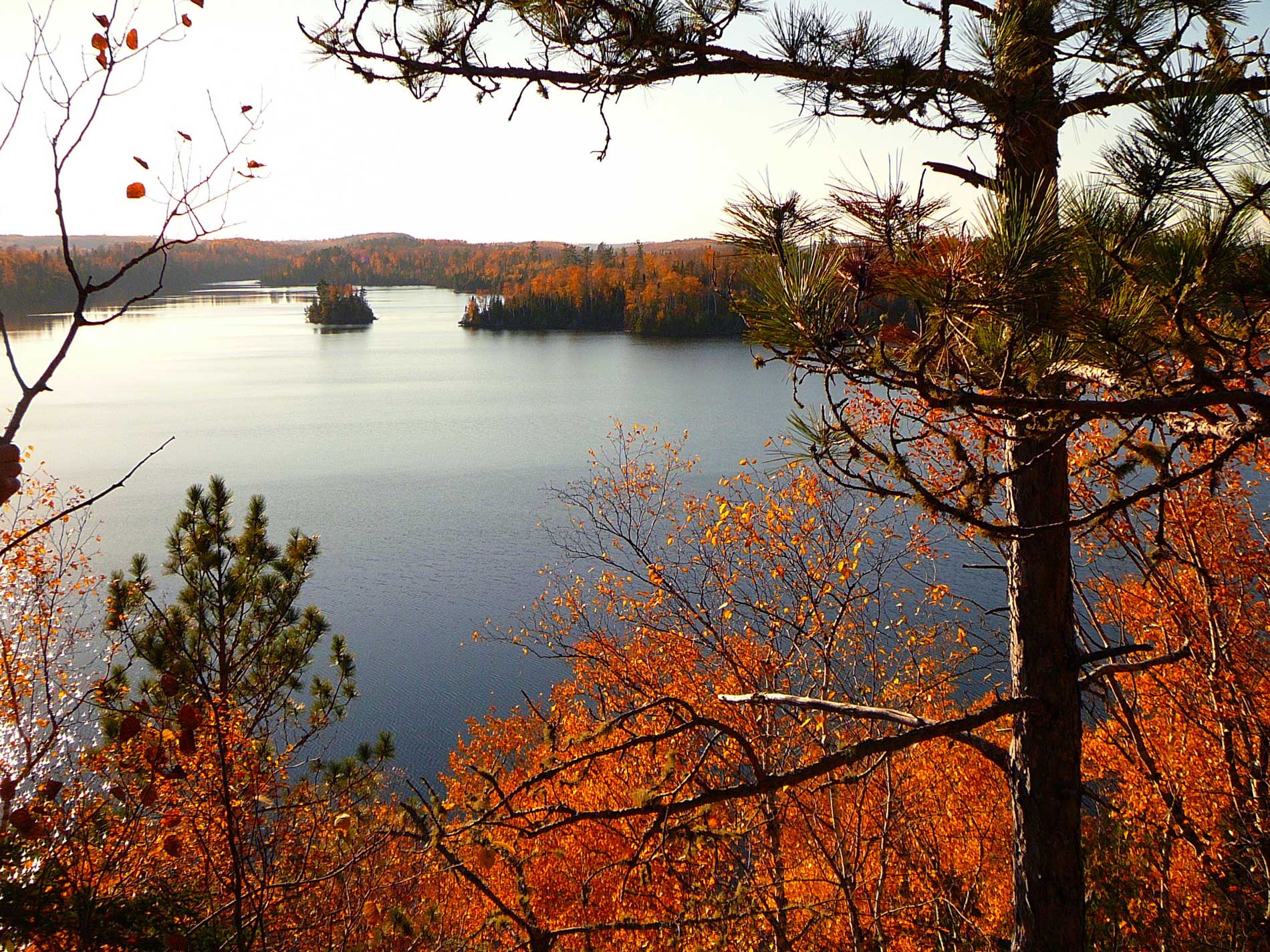 Fall leaves and colors at the Flour Overlook on East Bearskin Lake